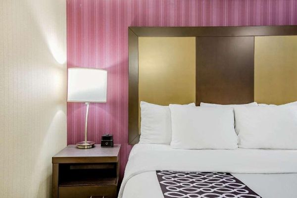 La Quinta Inn Ste Newark Elkton